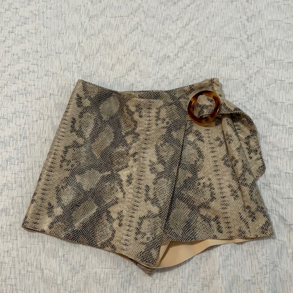 Snake print shorts